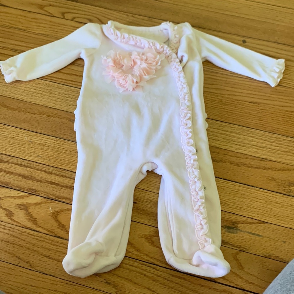 Bloodies baby velvet onesie, size 6 months